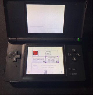 Nintendo Ds lite, caricatore e 2 giochi