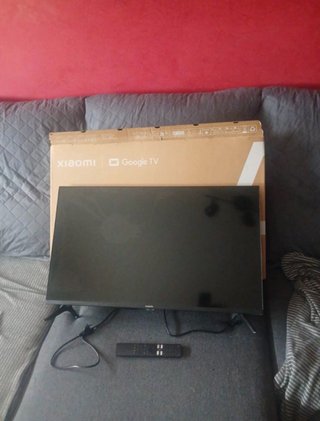 TV Xiaomi 32 pantalla rota, lo demas nuevo