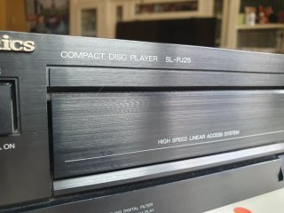Reproductor CD Technics SL-PJ25