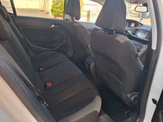 Peugeot 308 2016