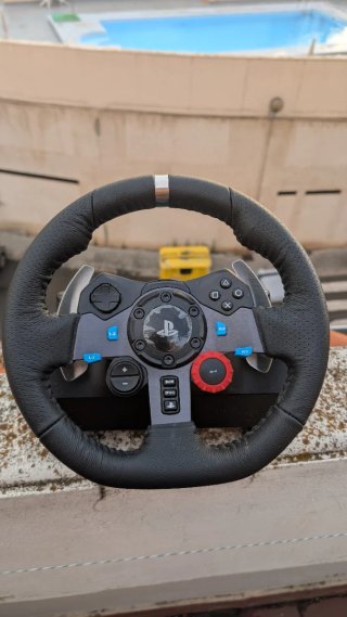Logitech G29 Volante y Pedales PS4
