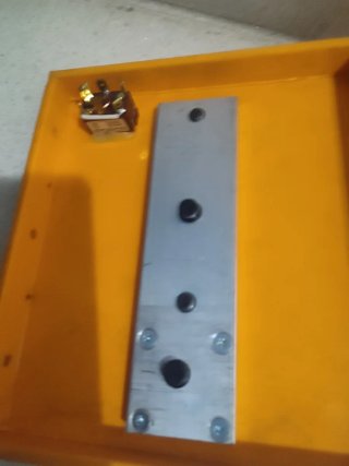 3 Cajas Plástico Amarillas para Proyecto