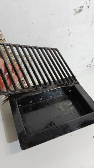 Parrilla Acero Inox pequeña  con Cajón Hierro fuer