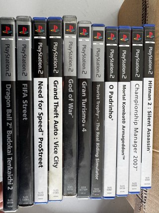Jogos PlayStation 2 apartir de 5€-ler anuncio