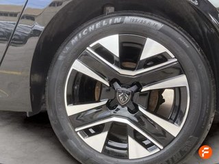 Peugeot 208 Allure Gasolina 100 S&S 6 Vel. MAN