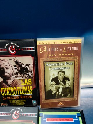 6 cintas VHS, películas clásicas, El hombre tranquilo, Las cuatro plumas, Casablanca, Arsénico por compasión y mas