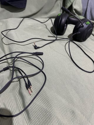 Auriculares Gaming Razer Monster Energy