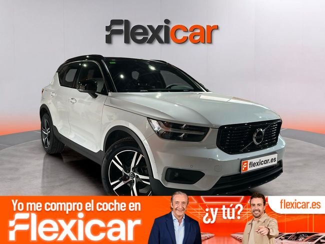 Volvo XC40 2.0 D3 Auto - foto 1