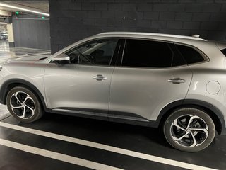 MG HS 2024 luxury