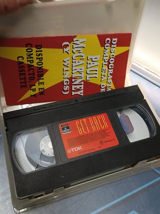 vhs, VIDEO , BEATLES , PAUL MCCARTNEY ,  GET BACK + PUT IT THERE- 1990-1991