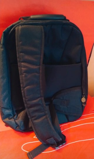 Mochila multiusos Negra Sin Estrenar