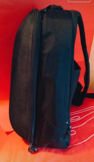 Mochila multiusos Negra Sin Estrenar