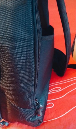 Mochila multiusos Negra Sin Estrenar