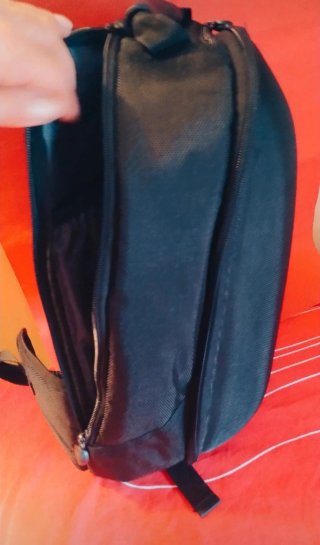 Mochila multiusos Negra Sin Estrenar