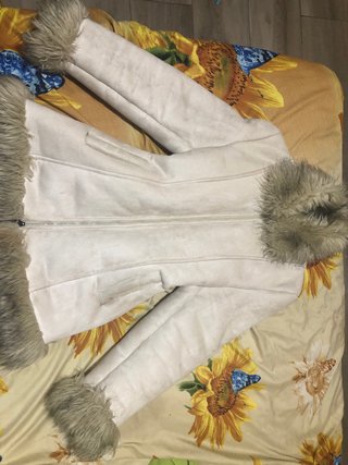 Chaqueta elegante beige con pelo
