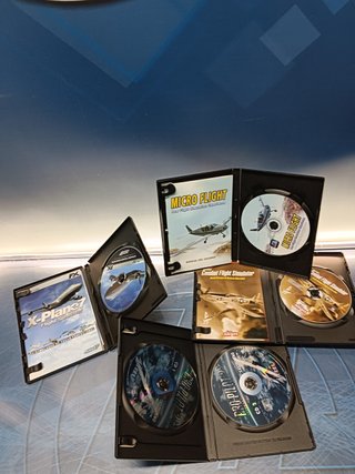 4 videojuegos PC DVD-ROM , Flight Simulator