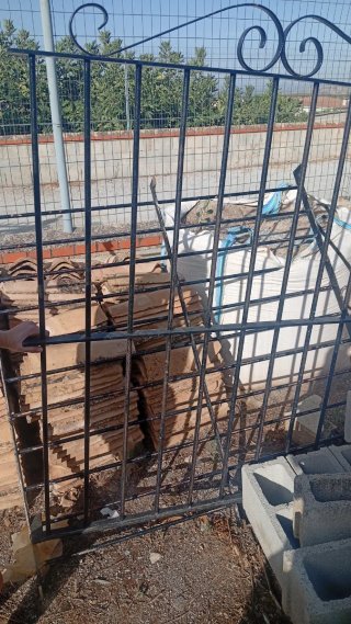 Rejas de forja ay tres medidas se pueden vender s