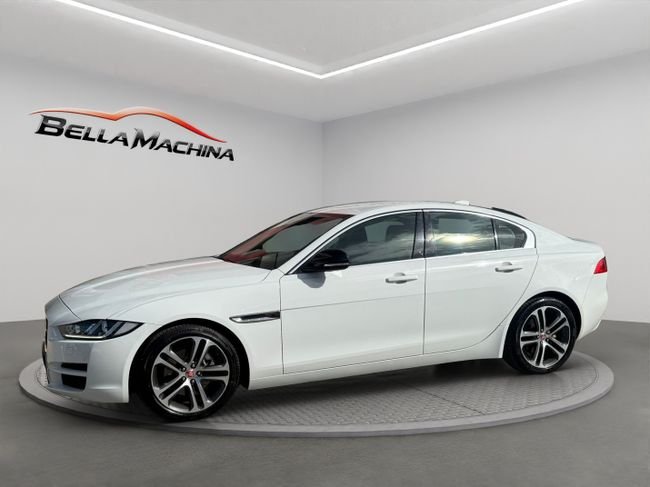 Jaguar XE 2.0D I4 132kW(180CV) RWD AT R-Dynamic SE - foto 1