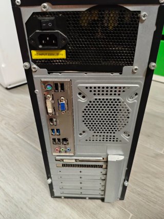 PC Sobremesa Intel i3 + Radeon R7 260X + DVD