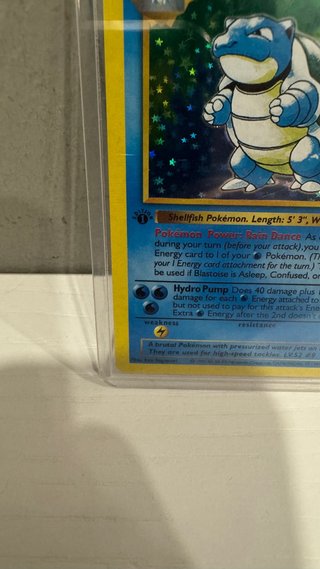 Carta Pokémon Blastoise Base Set 1st Edition Holo