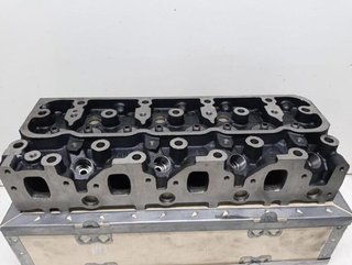 Opel 5607012 culata monterey 384490