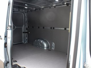 VOLKSWAGEN COMERCIALES CRAFTER 2.0 TDI 103KW 30 MWB 140 4P