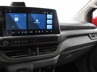 VOLKSWAGEN COMERCIALES CARAVELLE 2.5 EHYBRID PHEV SWB AUTO PREMIUM 233 5P 8 Plazas
