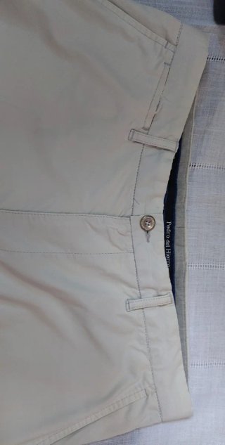 Pedro del Hierro, ES 44 , beige