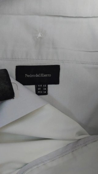 Pedro del Hierro, ES 44 , beige