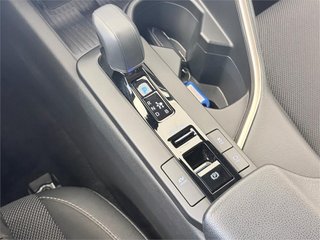 TOYOTA C-HR 1.8 Spirit Hybrid 140