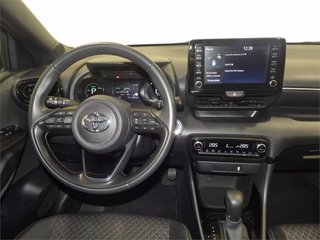 TOYOTA Yaris 1.5 120H Style