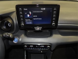 TOYOTA Yaris 1.5 120H Style