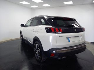 PEUGEOT 3008 HYBRID 225 E-EAT8 GT LINE