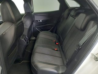 PEUGEOT 3008 HYBRID 225 E-EAT8 GT LINE