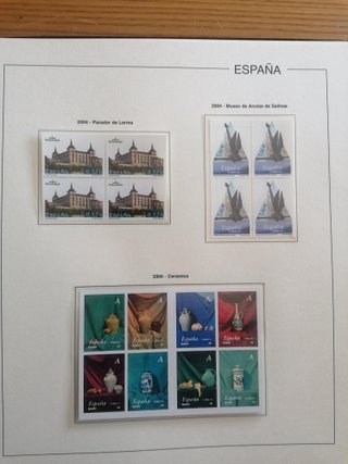 ÁLBUM ESPAÑA AÑOS 2003 y 2004. BLOQUE DE 4.