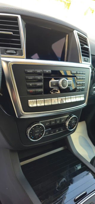 Mercedes-Benz  GL 2015