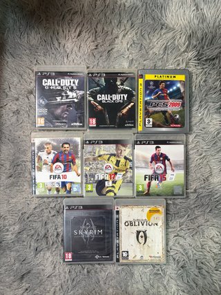 Pacchetto Giochi PS3: FIFA, Call of Duty, Skyrim