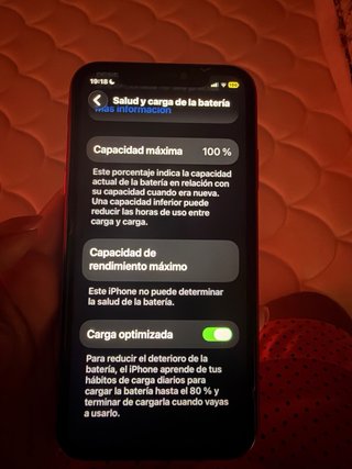 iPhone 11 Rojo