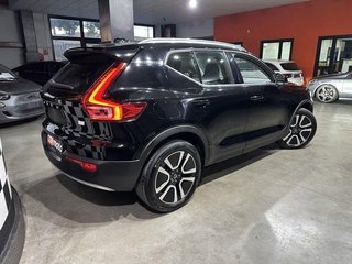 VOLVO XC40 1.5 T4 211 INSCRIPTION EXPRESSION