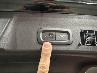 VOLVO XC40 1.5 T4 211 INSCRIPTION EXPRESSION