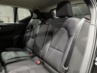 VOLVO XC40 1.5 T4 211 INSCRIPTION EXPRESSION