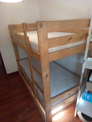 Cama litera LUFE con colchones