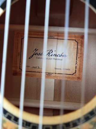 Guitarra Flamenca Jose Rincon amplificada.