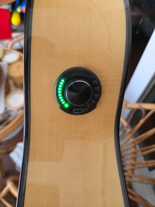 Guitarra Flamenca Jose Rincon amplificada.