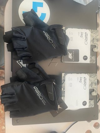 E-bike  MOUSTACHE + guantes GIRO