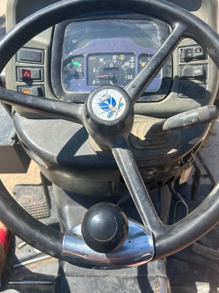 Tractor New Holland 75 CV 4x4