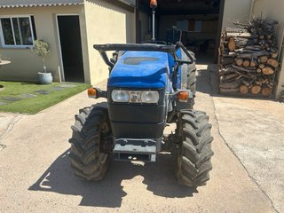 Tractor New Holland 75 CV 4x4