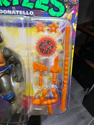 Figura Donatello TMNT (Storage shell)