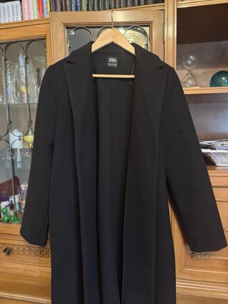 Abrigo Zara Talla L Negro