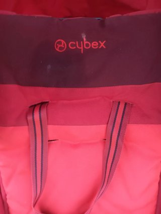 Silla de paseo Cybex roja